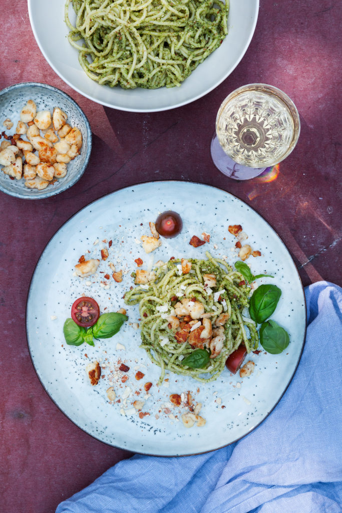 pesto-pasta-halloumi