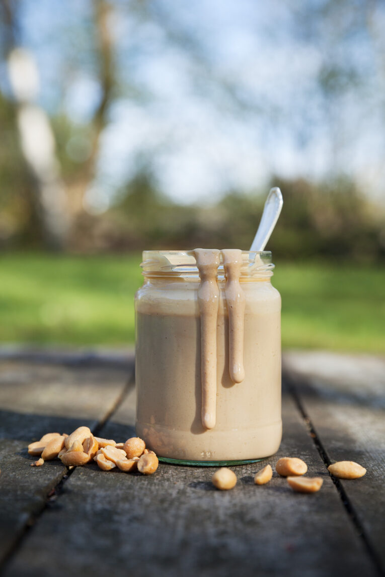 Jordnötssås-Bara-en-kaka-till